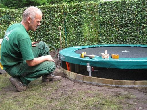 INGROUND Bodentrampolin Installationsservice